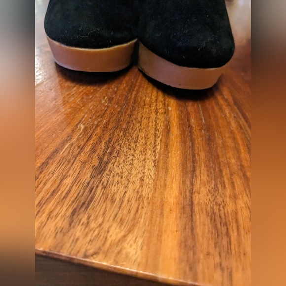 Suade Wedge Booties Brand New size 9.5 - Picture 7 of 10
